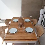 Eleven Views Lightbooking Apartamento *