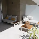 Eleven Views Lightbooking Apartamento *