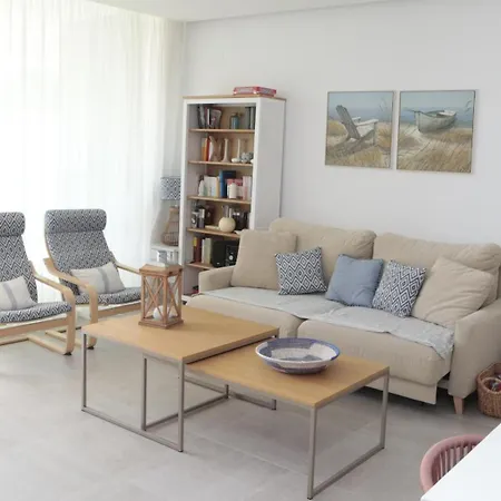 Eleven Views Lightbooking Apartment