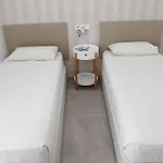 Eleven Views Lightbooking Appartement *